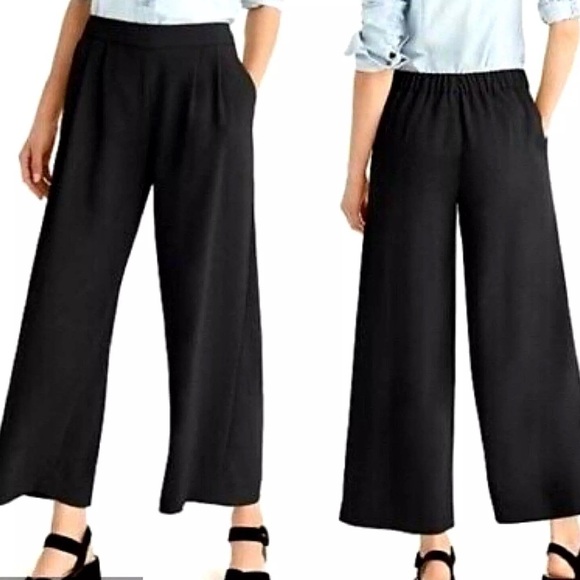J. Crew | Wide-leg Crop Pant in 365 Crepe / Classic
Black Size 2 - Picture 1 of 12
